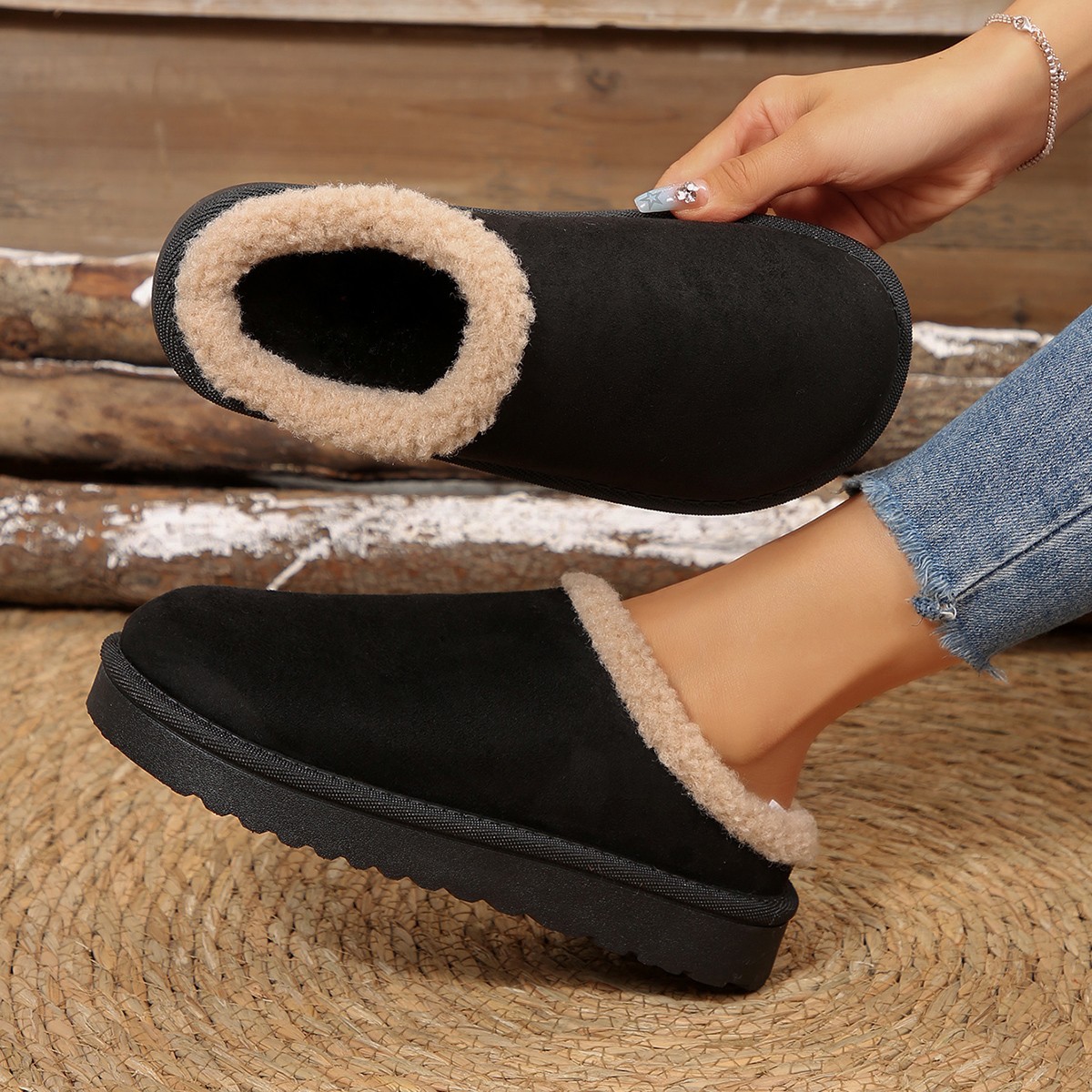 Pantofole da donna alla moda,  - Fluffy Fur Slipper recensione e prezzo