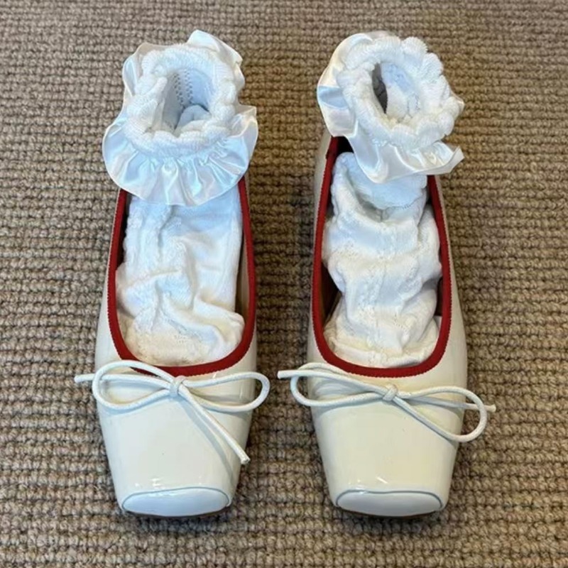 Moda in pelle verniciata Mary  - Women Shoes Brand recensione e prezzo