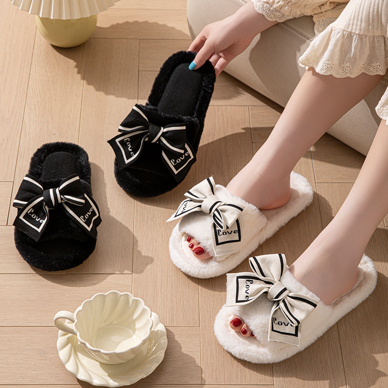 Pantofole da donna Love Fluffy - Fluffy Fur Slipper recensione e prezzo