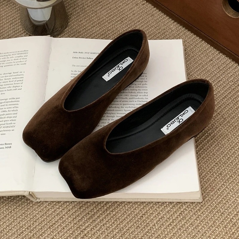 Scarpe da Donna con Tacco Bass - Women Shoes Brand recensione e prezzo