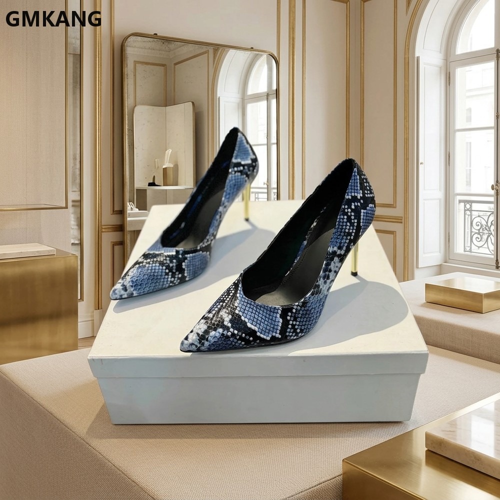 Scarpe da donna con stampa ser - Court Heel Pointed recensione e prezzo