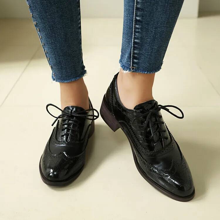 Scarpe basse stringate da donn - Oxford Lace Up Women recensione e prezzo