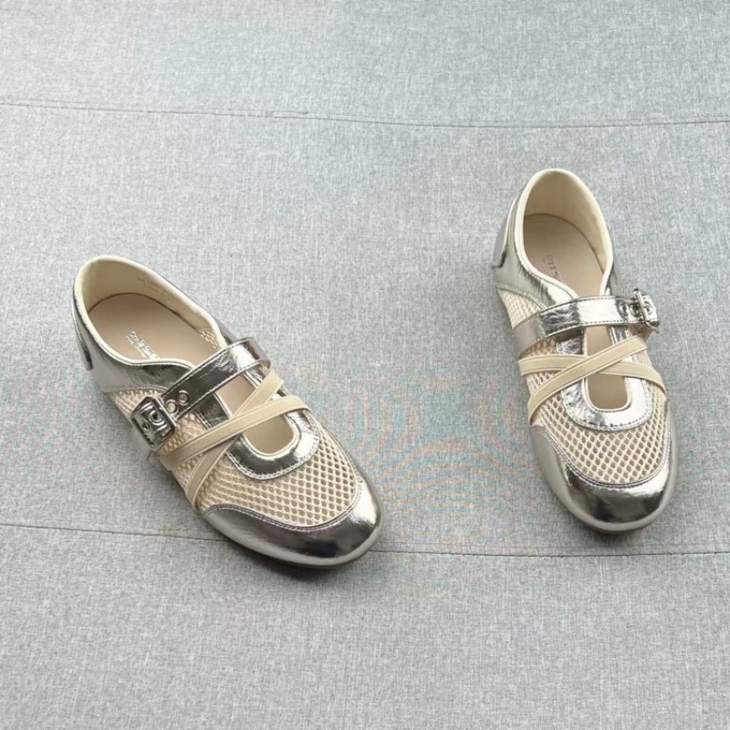 Nuove Sneakers Intrecciate con - Slingback Pumps Women recensione e prezzo