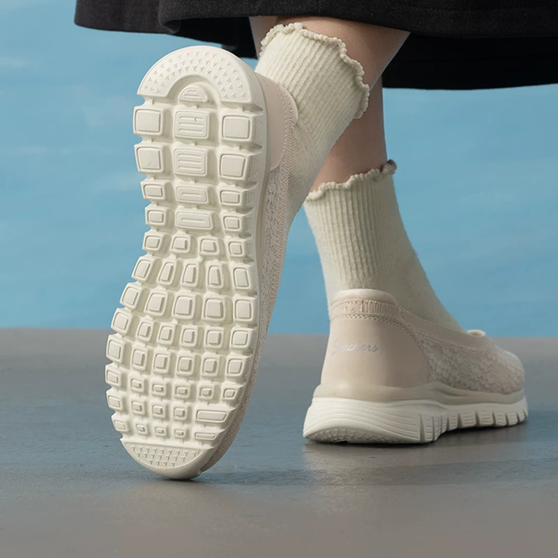 Scarpe da donna Skechers, mode - Women Shoes Skechers recensione e prezzo