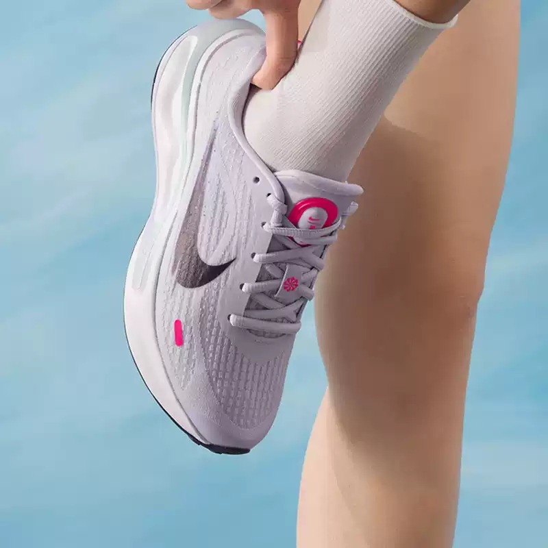 Scarpe da donna Nike originali - Women Shoes Running Nike recensione e prezzo